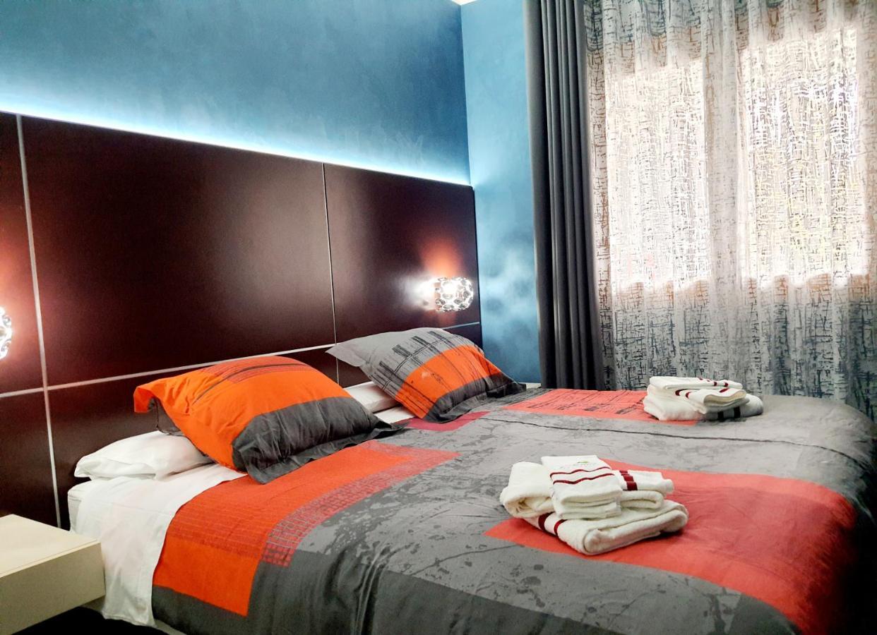 Manu'S Guest Suite Cosenza Kültér fotó