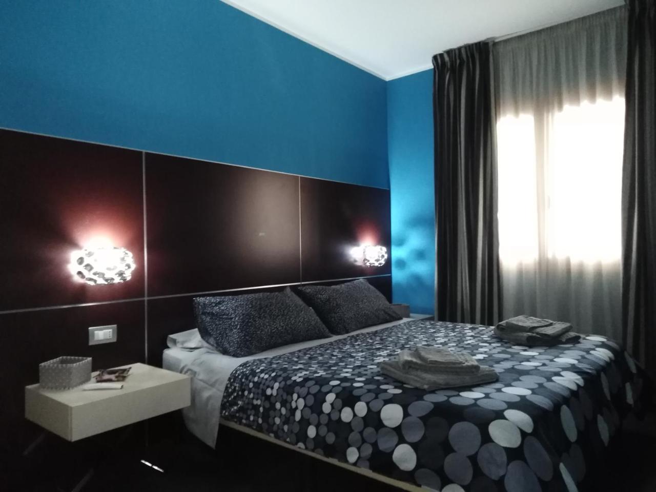 Manu'S Guest Suite Cosenza Kültér fotó